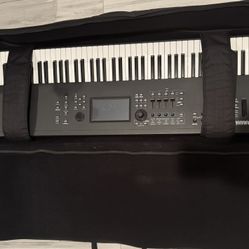 Yamaha Modx 8 Keyboard 