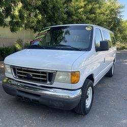 2005 Ford E-150