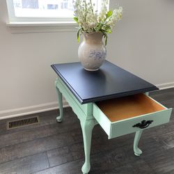 Ethan Allen Chalk Painted End Table