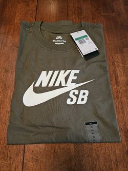 Nike SB _ T-shirt _ Medium Olive _ XL  - Brand New 