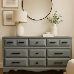  ✨ Beautiful Gray 9-Drawer Dresser – $600 OBO ✨