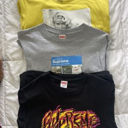 Supreme T-shirt Lot Size S