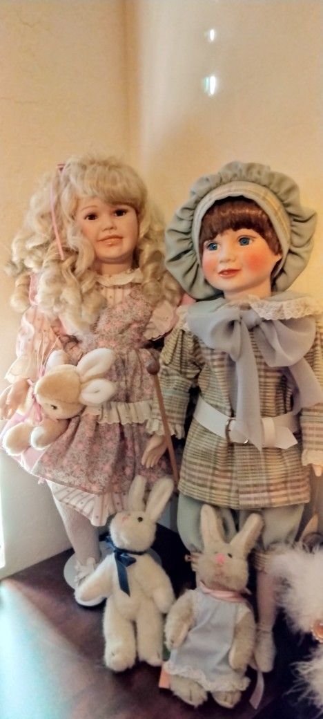 Porcelain Dolls Large Morgan Fairchild Collection