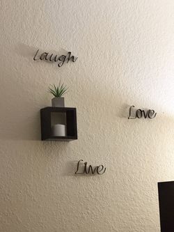 6-Piece Live Laugh Love Wall Decor Set