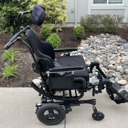 Tilt-in-space wheelchair
