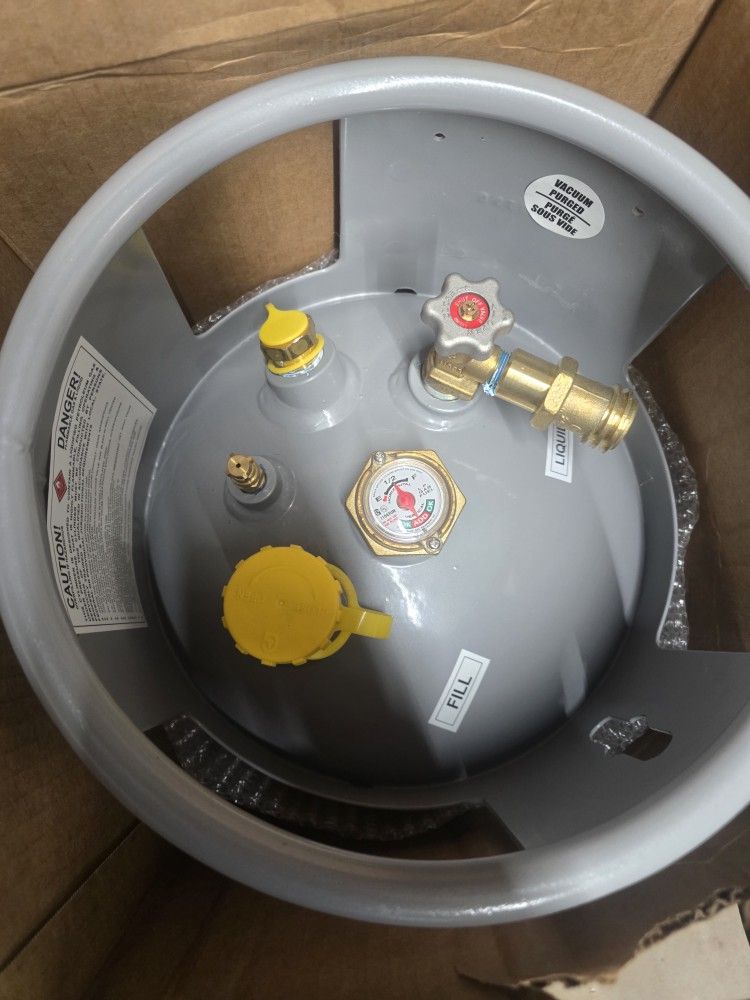 Flame King
33.5 lbs. Forklift Propane Tank Cylinder LP with Gauge and Fill Valve - Steel