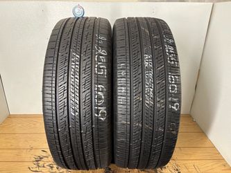 2 tires 255 60 19 Kumho crugen hp71 like new no repairs