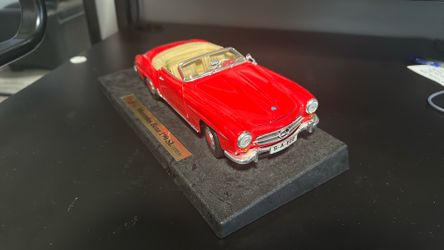 Maisto Mercedes Benz 190 SL 1955 Decor Car