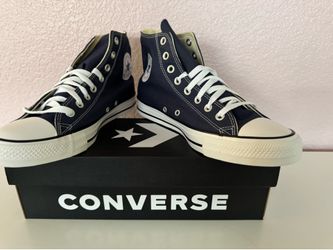 New converse navy hi men size 9/women size 11