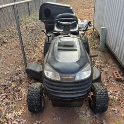 Poulan Pro Riding Mower 42” Deck