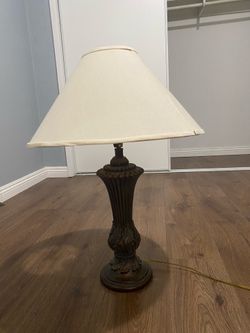 Antique Hummingbird lamp