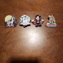 Disneyland Pins