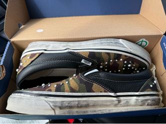 Pearlized Vans Camo Black - Brand New - Mens size 10.5 and 7.5