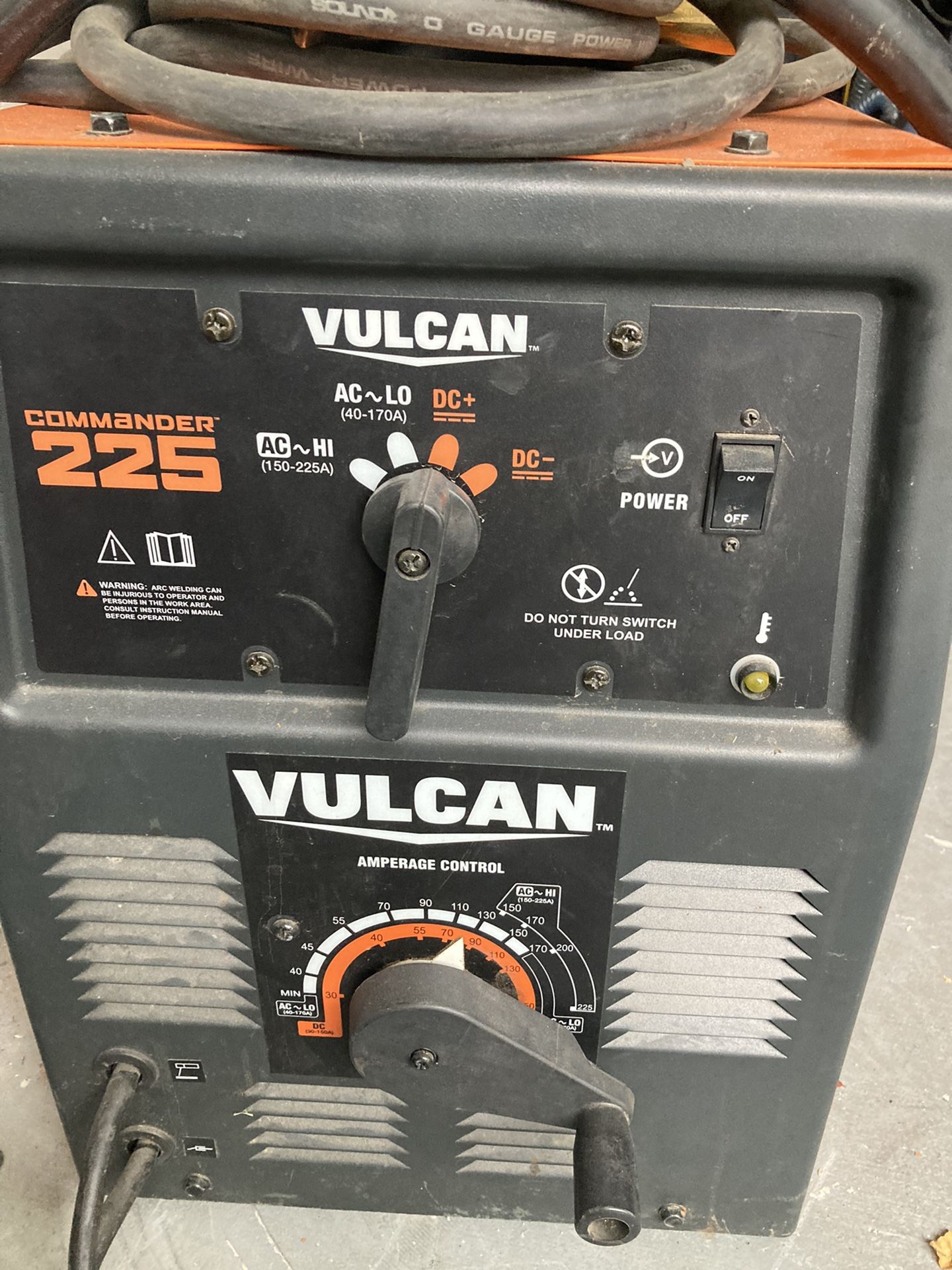 Seminueba Soldadora EnCon Dos Cascos Luz Automática La Puede Calar Sin Conpromis