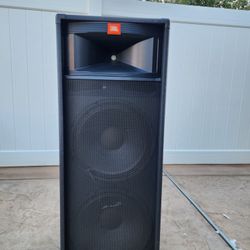 500 Watt Passive JBL Professional Speakers