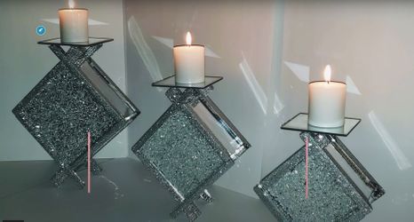 Glamorous candle holder