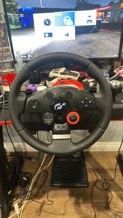Logitech driving force gt steering wheel and gas and brake
