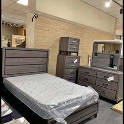 Brand New Complete Bedroom Set For $1350