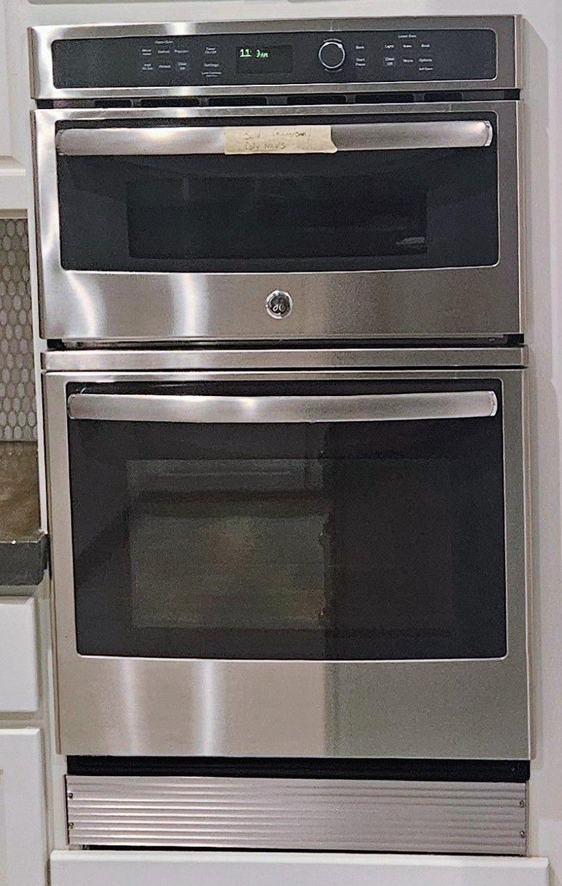 GE 27" Built-In Combo Microwave/Wall Oven