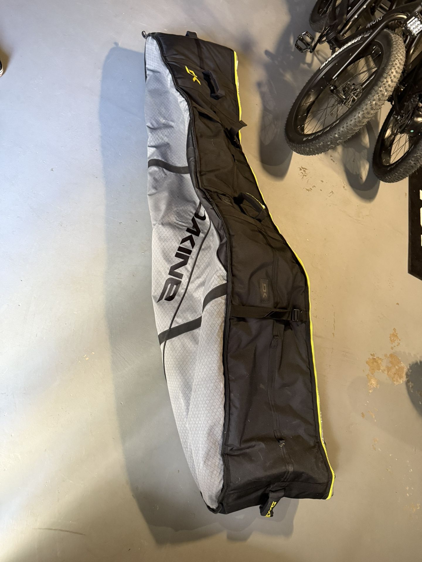 Dakine Surfboard Travel Bag