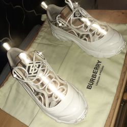 Burberry Sneakers 9.5
