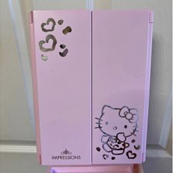 Hello Kitty Impressions Mirror