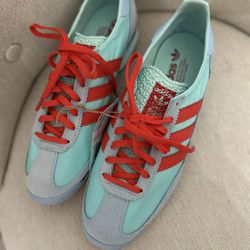 Women’s Adidas Originals 72 Casual Shoes 