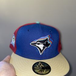 Myfitteds Toronto blue jays Patagonia crew neck size 7 3/4 brand new very rare