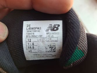 New Balance L4040PK6 metal cleats Size 12