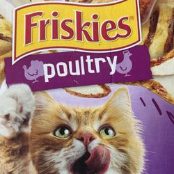 Purina  Friskies Cat Food : 32 Cans
