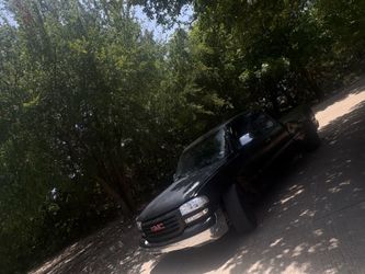 2003 GMC Sierra 1500 on offerup