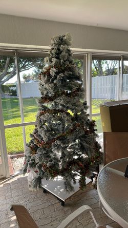 7.5 foot flocked Christmas tree