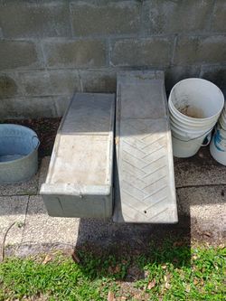 Car Ramps For Quick Easy Oil Change Also Have Oil Pan Very Sturdy No Bends Great Condition