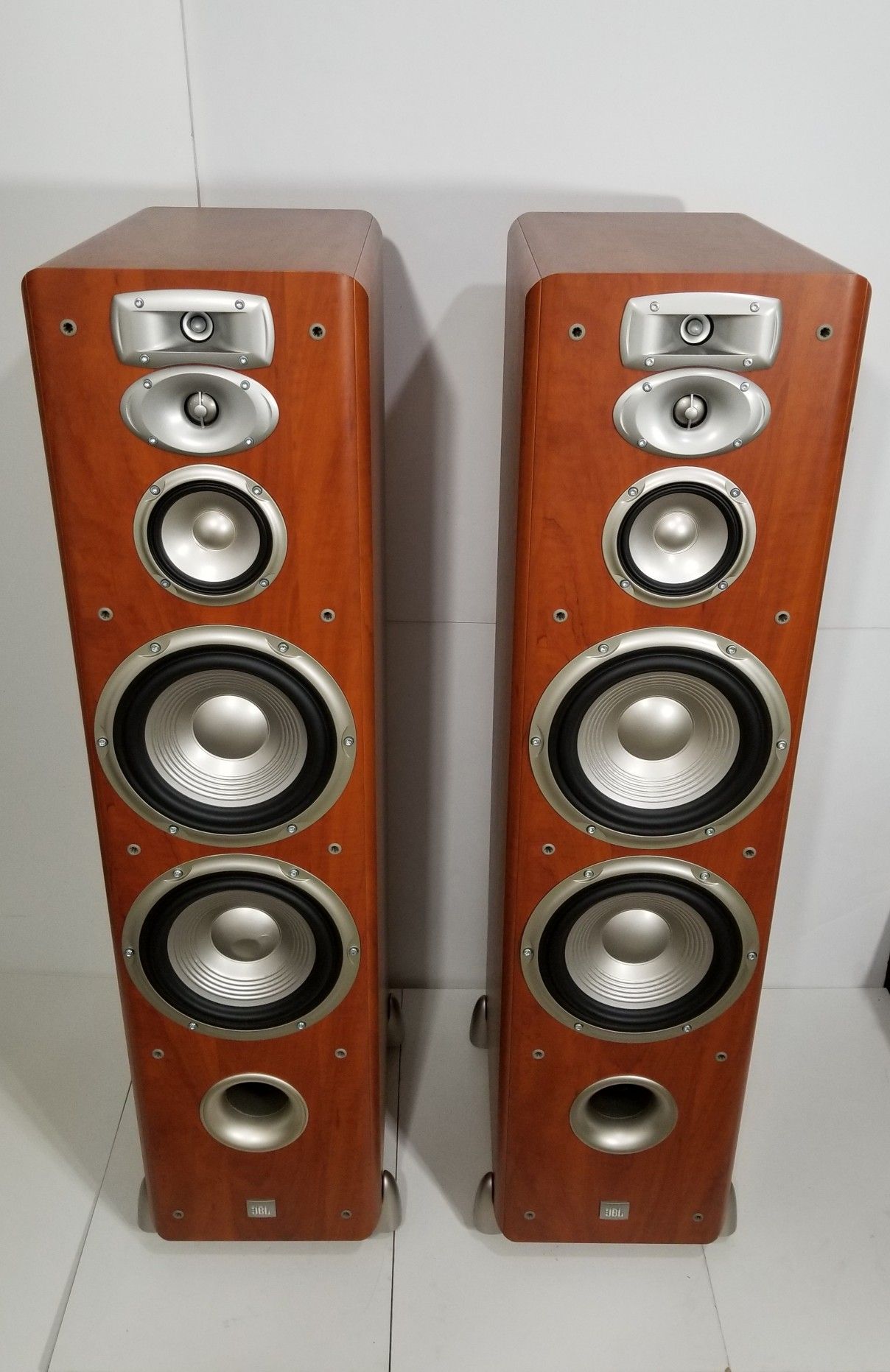 JBL L890 TOWER SPEAKERS for Sale in New - OfferUp