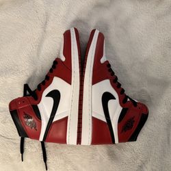 Air Jordan 1 Chicago 2015 Sz 11 No Box 