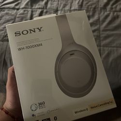 Sony WH-1000XM4 Noise Canceling Headphones 