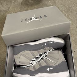 Sz 13 Gray Jordan Bred 11 Jumpman 