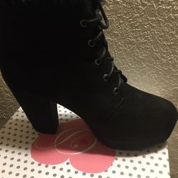 Black Boots Size 6