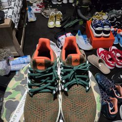 Mens Size 8.5 Women's Size10 - adidas UltraBoost 4.0 Miami Hurricanes Excellent Condition 