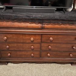 Solid Wood Bedroom Set – Bed Frame, Dresser w/ Mirror + Nightstand