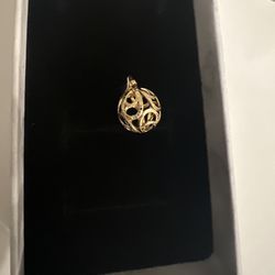 18k Real Gold Pendant 