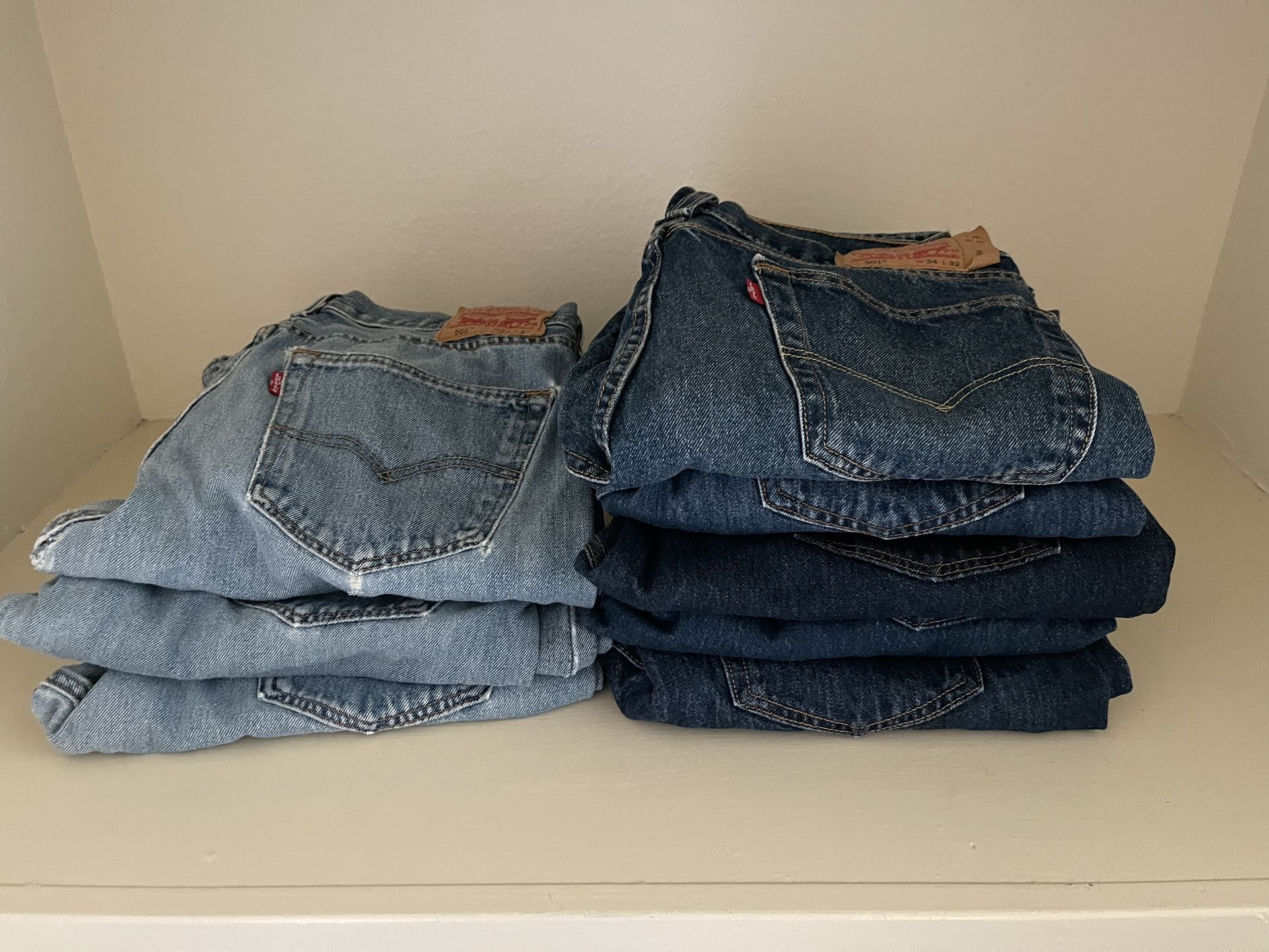 Levi’s 501s 34x32 (mens)