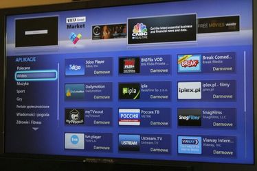 TOSHIBA 65-INCH LED SMART TV 1080P 240Hz WITH FREE WALL MOUNT