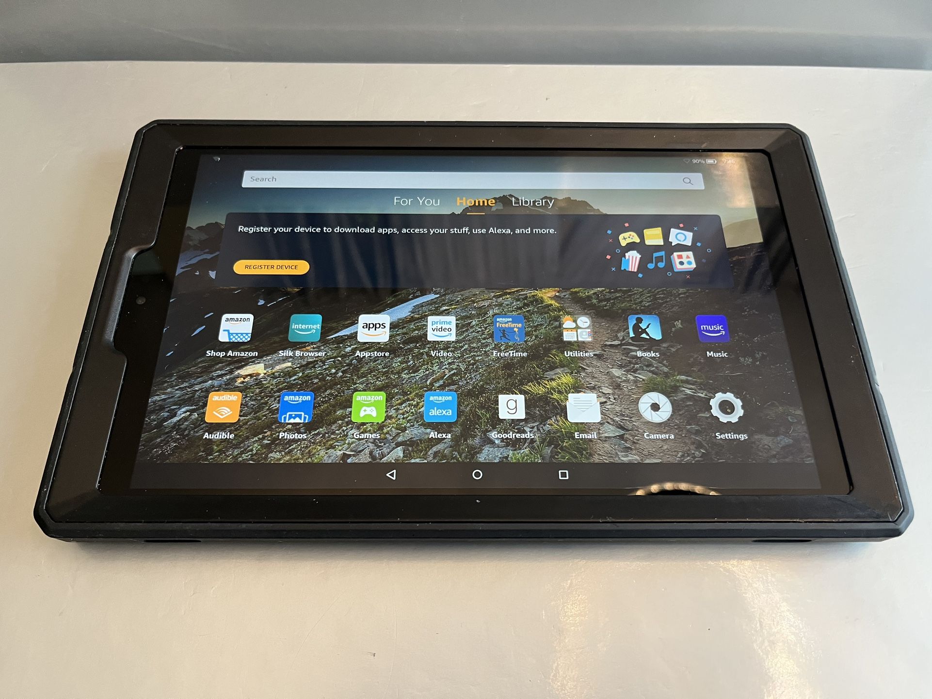 Amazon Fire HD 10 7th Gen 32GB WiFi 10.1" w/ Charger and Case - $49