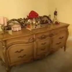 ✨✨✨French Provincial ✨✨✨👑Kings🔥Set👑made For Royalty✨✨🔥🔥🔥🔥🔥