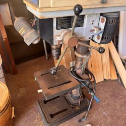 10” Bench Drill Press Model Dp200