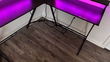 L SHAPED GAMING DESK
