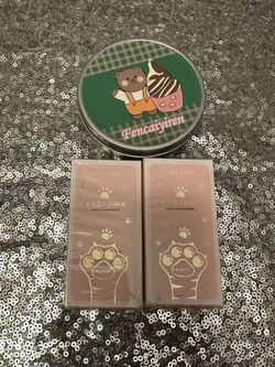 Christmas Gifts🎄❤️ Kitty Lipsticks & Brush Cleaner $3 Set