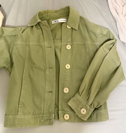 Closet cleanout!  Jackets   ONLY $5 (bundle deals)