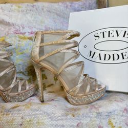 Steve Madden jeweled platform size 7 high heals